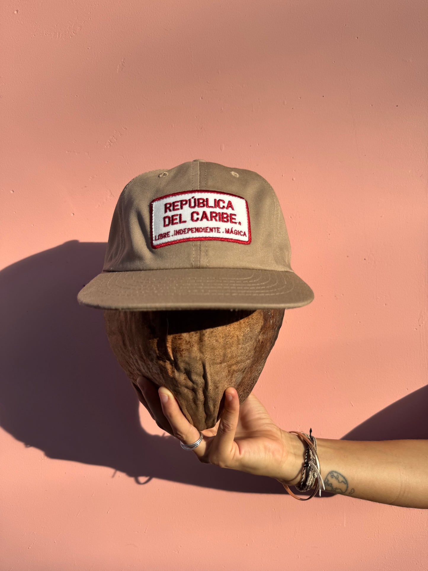 GORRA REPÚBLICA DEL CARIBE