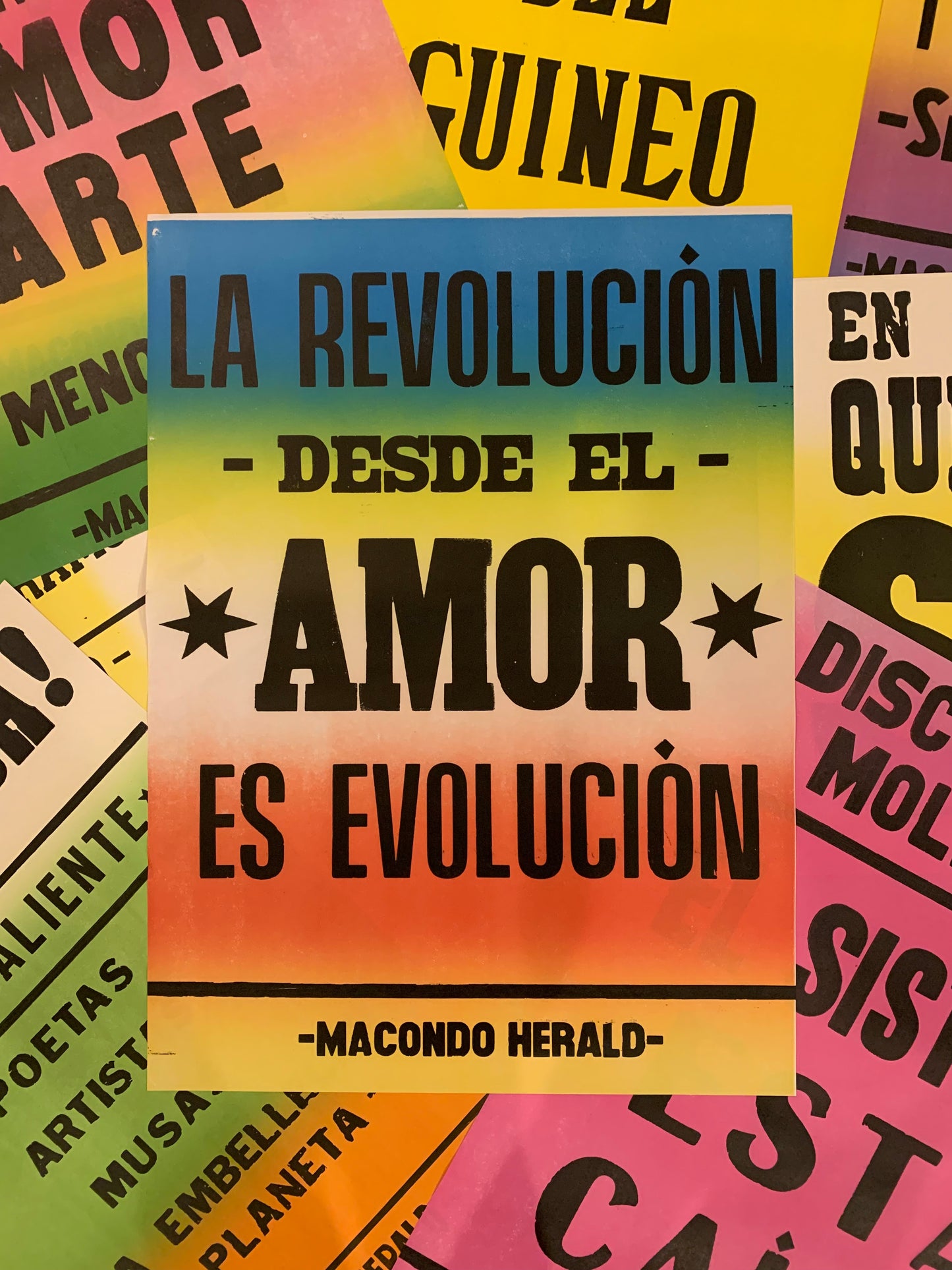 REVOLUCIÓN DESDE EL AMOR