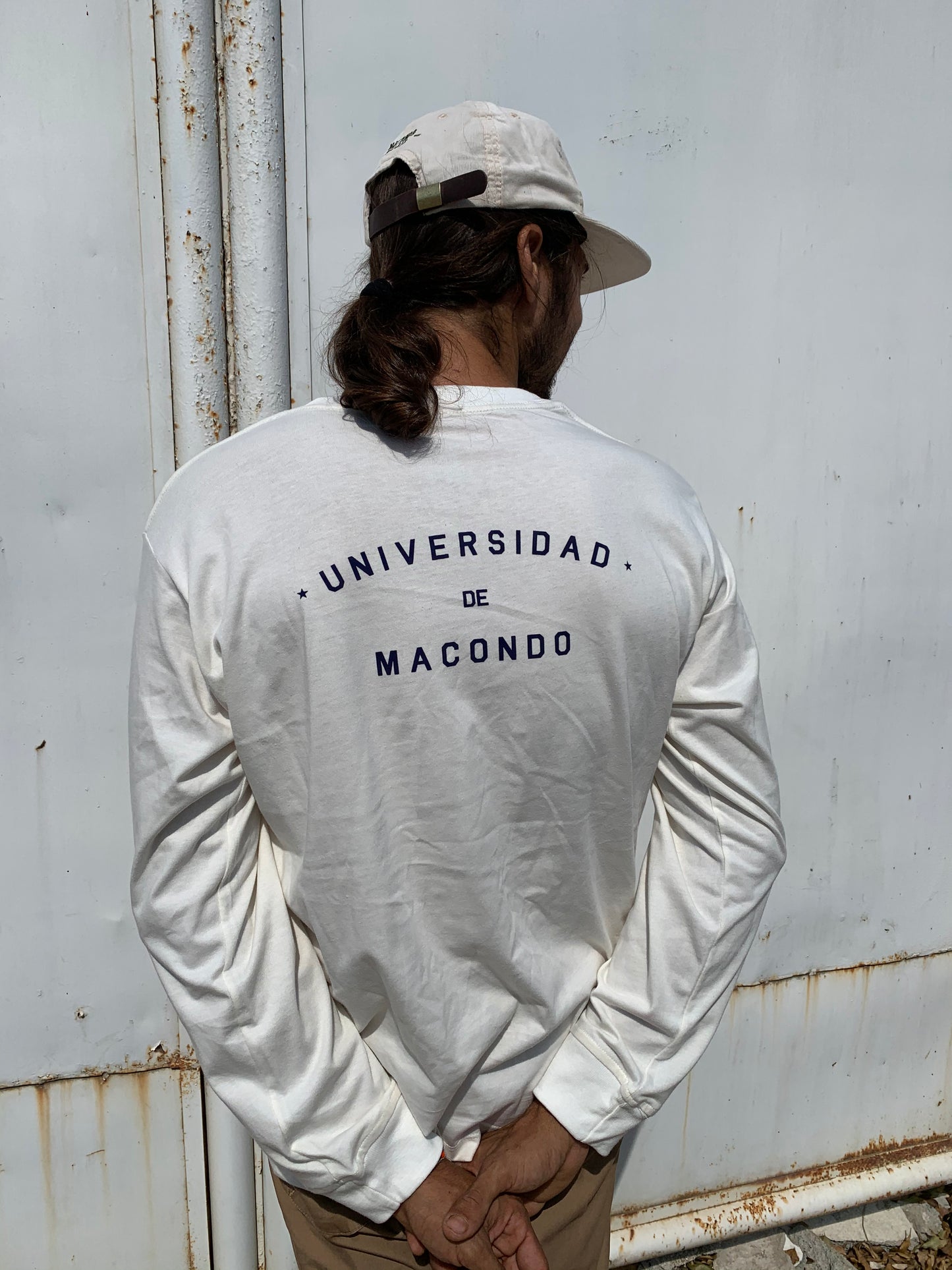 LONG SLEEVE UNIVERSIDAD DE MACONDO