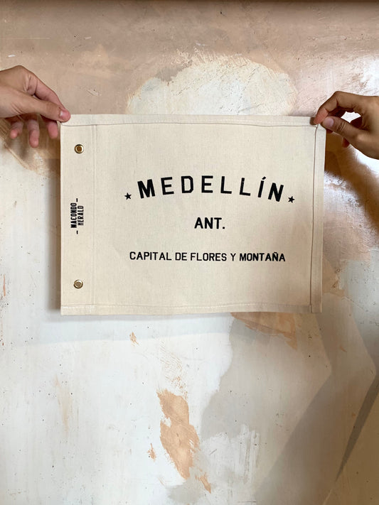 MINI BANDERA MEDELLÍN